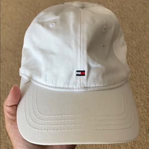 Tommy Hilfiger Hat